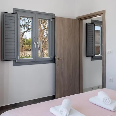 Aerial Apartmán Karterados (Santorini)